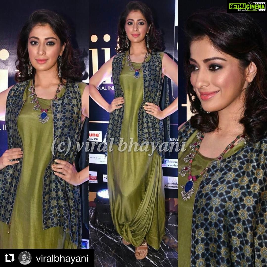 Raai Laxmi Instagram - #Repost @viralbhayani ・・・ #laxmirai keeps it simple yet looks elegant and classy at the #iifautsavam press meet.