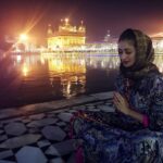 Raai Laxmi Instagram – Wahe guru ji da khalsa wahe guru ji ki fateh!!!🙏✨❤️😇 #god bless😇 #goldentemple 😍✨