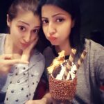 Raai Laxmi Instagram - Everyday is a cheat day when ur with @poppyjabbal 🙈😀✨😉💃 #foodies #alwaysthinkingoffood #sugar #sweet #hoggers #crazygirls 🙈🙈🙈