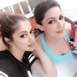 Raai Laxmi Instagram – Stay colourful 😍 #breakfasttime #girlpower #posers #girliestuff 😘✨✨✨ @poppyjabbal 😍