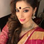 Raai Laxmi Instagram – Wish u a happy n colourful #diwali luvlies 💥💥💥✨ god bless 😇have a blast much love ❤️😘✨✨✨ #festive #celebration #Indian #myfavfestival 😬💃