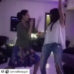 Raai Laxmi Instagram - Aaaaahhhhh 🙈🙈🙈🙈💃2 dancing queens teaching me dance 😉😃😘 #Repost @sonnalliseygall ・・・ Here she comes..Miss baghiii @iamraailaxmi ...aanddd cut! 🎬 #jumma #chumma #continues @poppyjabbal #sonnalliseygall #bollywood #instabollywood #retro #magic #amitabhbachchan #woohoo