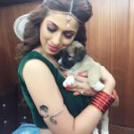 Raai Laxmi Instagram - Met this little cutie on the sets of #sardaargabbarsingh #songshoot. #mycupcake wondering wat I should name him ?💭💭💭 so named him Gabbar