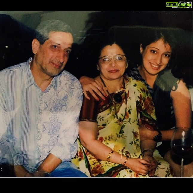 Raai Laxmi Instagram - Happy bday Maa ššš my world n everything in my life ! Without u I can't think of my life where I m today thanks for being a superwoman n a super mom u will always be my inspiration ššš love u to the moon n back ā¤ļø muahhh #blessed š myworldsbestmom ššššā¤ļøš