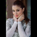 Raai Laxmi Instagram – Be happy with nothing n u will be happy with everything 😇😁 #stayhappy have no expectation 😊👍😘