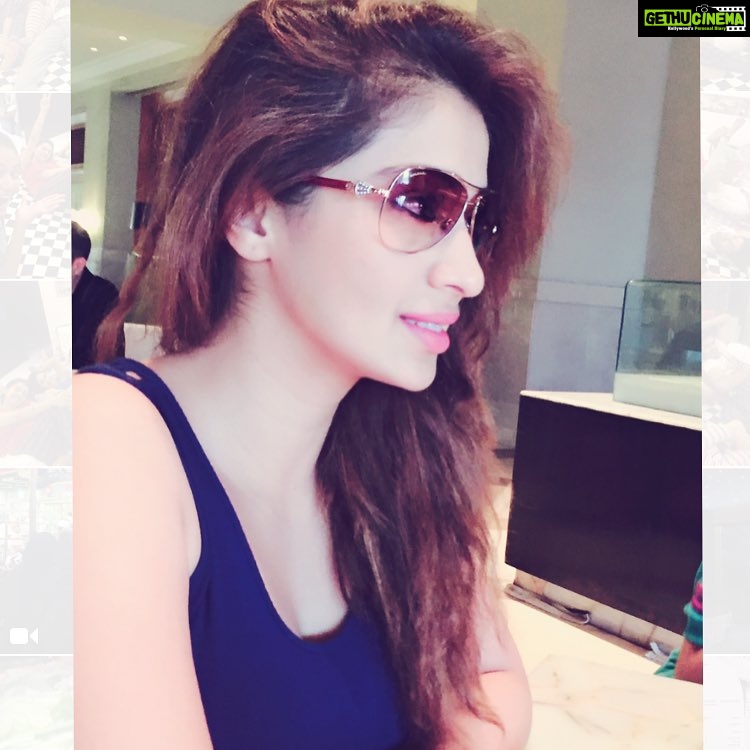 Raai Laxmi Instagram - 😁😁😁 good day 😘❤️