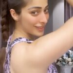 Raai Laxmi Instagram - Trying to keep myself sane by being insane 😄❤️💃🏻 #badimushkil 😀😂 #PostWorkoutMadness 🙈#randomness 😁🧿 #foundthisOldsong #funny #lockdown #lockdowndairies #memyselfandi #covid_19 #gymlife #gymwear #staysafe #nofilter #reels #reelsinstagram #reelitfeelit #love #classic #classicsongs #beyou #entertainment #newreel #lotsoflove ❤️💕