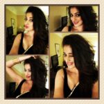 Raai Laxmi Instagram – This is how u take selfiees 😜 lol # be urself # live n let live 😊