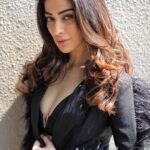 Raai Laxmi Instagram - You don’t become wat u want , you become wat u believe. 💫