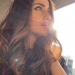 Raai Laxmi Instagram - When the sun goes down the stars come out 💫🌞❤️ #suchislife #hopes #positivevibes #happiness