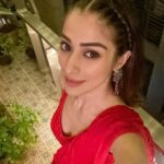 Raai Laxmi Instagram - A negative mind will never give u a positive life. ❤️