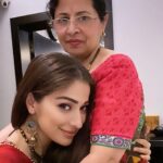 Raai Laxmi Instagram - Love u unconditionally Maa ❤️ Thank u for bringing me in to ur beautiful world ❤️ #HappyMothersDay Maa #Lucky&Blessed 😘