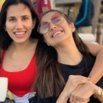 Raai Laxmi Instagram – Happy birthday my most kindest , caring and loving taurian girl❤️May u always be this fun loving soul and full of life 🥰😘 wish u only the best in life , on this day May all ur dreams and desires come true much love to u my kuneefiii ❤️ cheers @sonnalliseygall  #HappyMay ❤️❤️❤️ muahhhh 💋