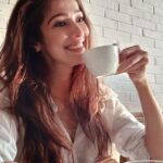 Raai Laxmi Instagram - Just a reminder in this lockdown, today is SUNDAY 😁😀☕️ cheers ❤️