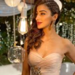 Raai Laxmi Instagram - Be strong u never know who ur inspiring!!! 💕