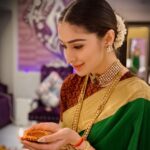 Raai Laxmi Instagram - May this Festival of Lights enlighten ur mind , heart and soul & bring prosperity in ur lives❤️ #diwalimood #diwalicelebration 🥰