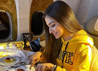 Raai Laxmi Instagram - Good morning India 🥰❤️🥳