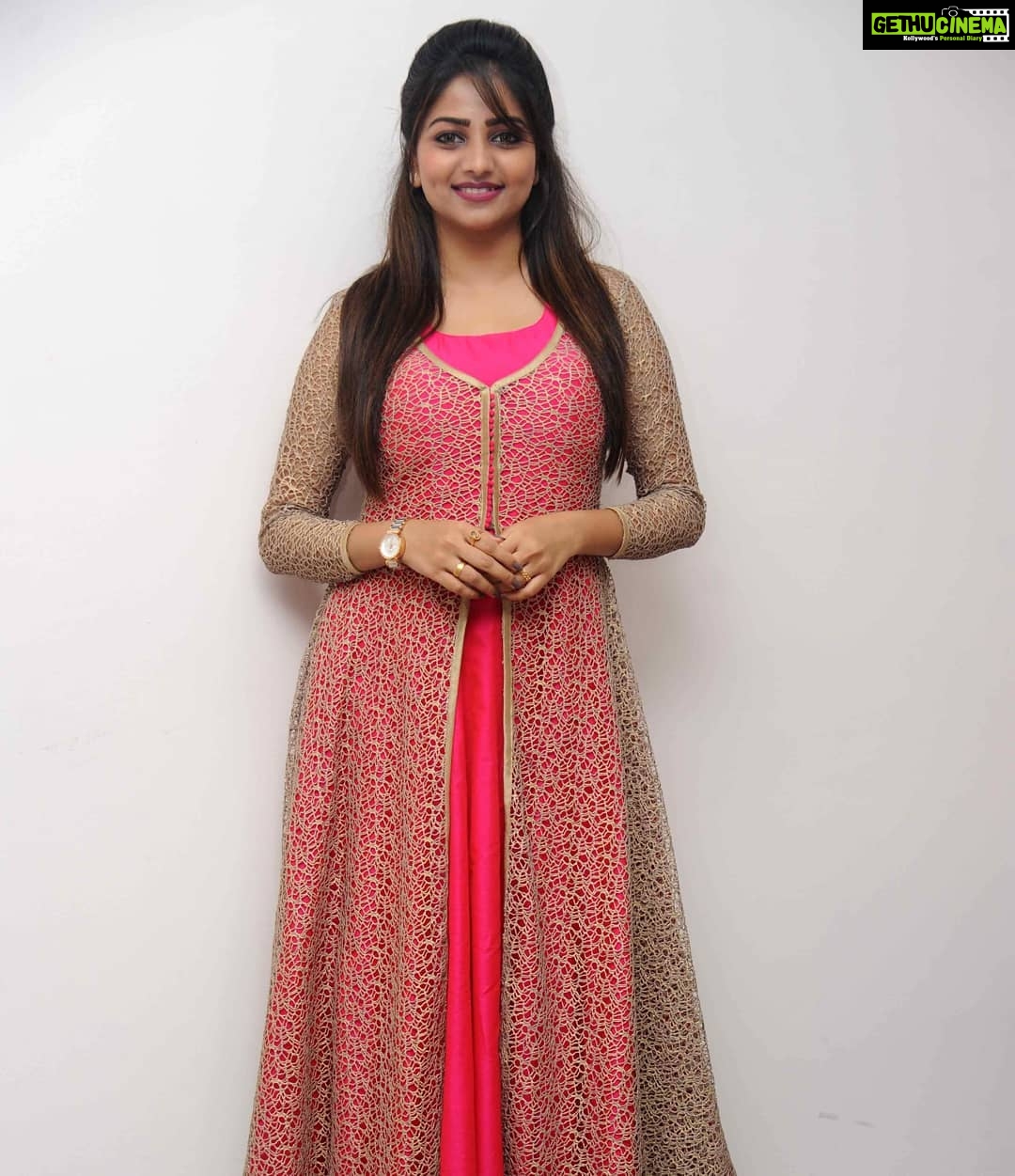 Rachita Ram Instagram - Shubhodhaya Yellarigu ♥️💚