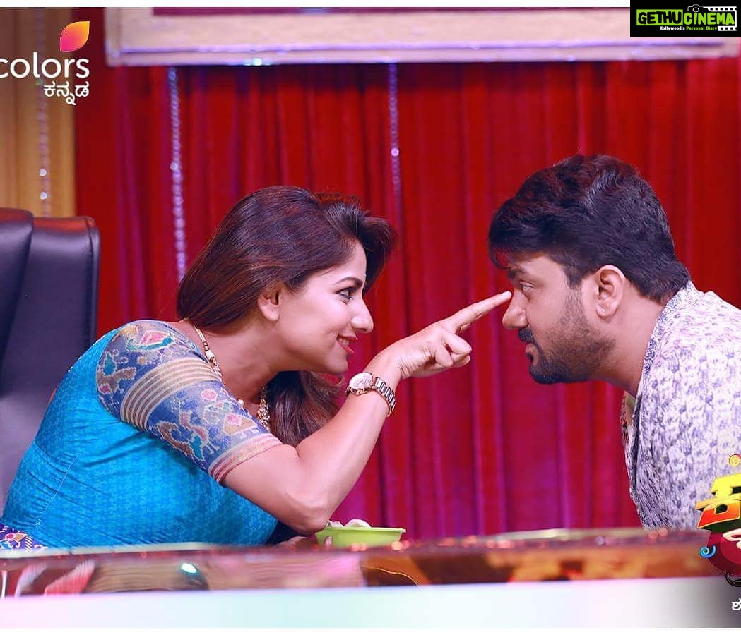 Rachita Ram Instagram - 🙈Kengannininda Kekkarisi Nodi Ninu Nanna Gellalare😂💚 . . . . . . . #nammasandalwood #sandalwoodadda #ashikarangnath #RachitaRam #kannada #sandalwoodactress #nabhanatesh #Gorgeous #SouthIndian #Karnataka #KannadaActress #Indian #payalsharma #Tollywood #TollywoodActress #sandalwood #teluguactress #Mysore #kfi #radhikakumarswamy #rashmika_mandanna #rachitaram #haripriya #amulya #ashikarangnath #pooja #kicchasudeep #yash #darshan #punithrajkumar
