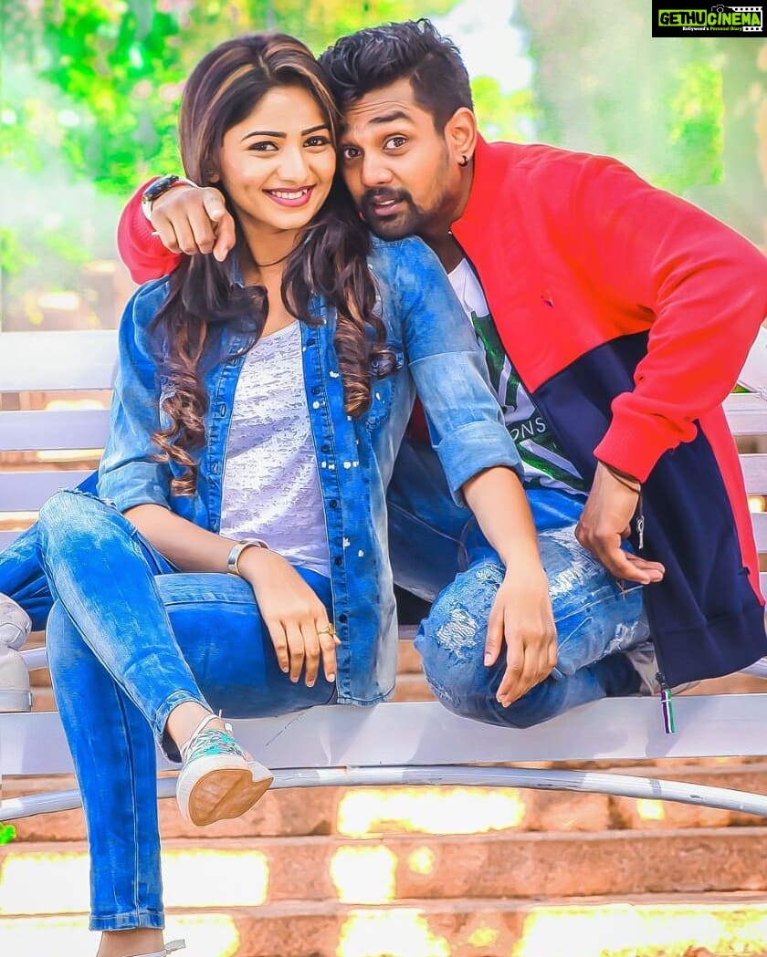 Rachita Ram Instagram - 🍰Happy Birthday Action Prince Dhruva Sarja ♥️ . . . . . . . . . . #nammasandalwood #sandalwoodadda #ashikarangnath #RachitaRam #kannada #sandalwoodactress #nabhanatesh #Gorgeous #SouthIndian #Karnataka #KannadaActress #Indian #payalsharma #Tollywood #TollywoodActress #sandalwood #teluguactress #Mysore #kfi #radhikakumarswamy #rashmika_mandanna #rachitaram #haripriya #amulya #ashikarangnath #pooja #kicchasudeep #yash #darshan #punithrajkumar #appu #shivarajkumar