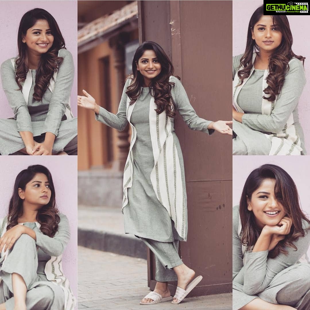Rachita Ram Instagram - 🙊Guess What ? It's My Birthday Today 🍰 Wish Me♥️ . . . . . . . . . . . #nammasandalwood #sandalwoodadda #ashikarangnath #RachitaRam #kannada #sandalwoodactress #nabhanatesh #Gorgeous #SouthIndian #Karnataka #KannadaActress #Indian #payalsharma #Tollywood #TollywoodActress #sandalwood #teluguactress #Mysore #kfi #radhikakumarswamy #rashmika_mandanna #rachitaram #haripriya #amulya #ashikarangnath #pooja #kicchasudeep #yash #darshan #punithrajkumar #appu #shivarajkumar