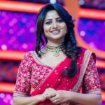 Rachita Ram Instagram - Keep Smiling 😉 Keep Loving ♥️ . . . . . . . . . #RachitaRam #kannada #sandalwoodactress #nabhanatesh #Gorgeous #SouthIndian #Karnataka #KannadaActress #Indian #payalsharma #Tollywood #TollywoodActress #sandalwood #teluguactress #Mysore #kfi #radhikakumarswamy #rashmika_mandanna #rachitaram #haripriya #amulya #ashikarangnath #pooja #kicchasudeep #yash #darshan #punithrajkumar #appu #shivarajkumar