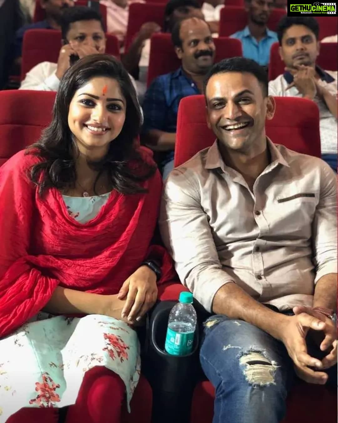 Rachita Ram Instagram - 🍰ಹುಟ್ಟು ಹಬ್ಬದ ಶುಭಾಶಯಗಳು ಡಾಲಿ ಧನಂಜಯ🍰Huttu Habbada Shubhashayagalu Daali Dhananjaya 😍 . . . . . . . . . . #RachitaRam #kannada #sandalwoodactress #nabhanatesh #Gorgeous #SouthIndian #Karnataka #KannadaActress #Indian #payalsharma #Tollywood #TollywoodActress #sandalwood #teluguactress #Mysore #kfi #radhikakumarswamy #rashmika_mandanna #rachitaram #haripriya #amulya #ashikarangnath #pooja #kicchasudeep #yash #darshan #punithrajkumar #appu #shivarajkumar