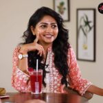 Rachita Ram Instagram - Hello People 🧡 . . . . . . . . . . . . . . #ashikarangnath #RachitaRam #kannada #sandalwoodactress #nabhanatesh #Gorgeous #SouthIndian #Karnataka #KannadaActress #Indian #payalsharma #Tollywood #TollywoodActress #sandalwood #teluguactress #Mysore #kfi #radhikakumarswamy #rashmika_mandanna #rachitaram #haripriya #amulya #ashikarangnath #pooja #kicchasudeep #yash #darshan #punithrajkumar #appu #shivarajkumar