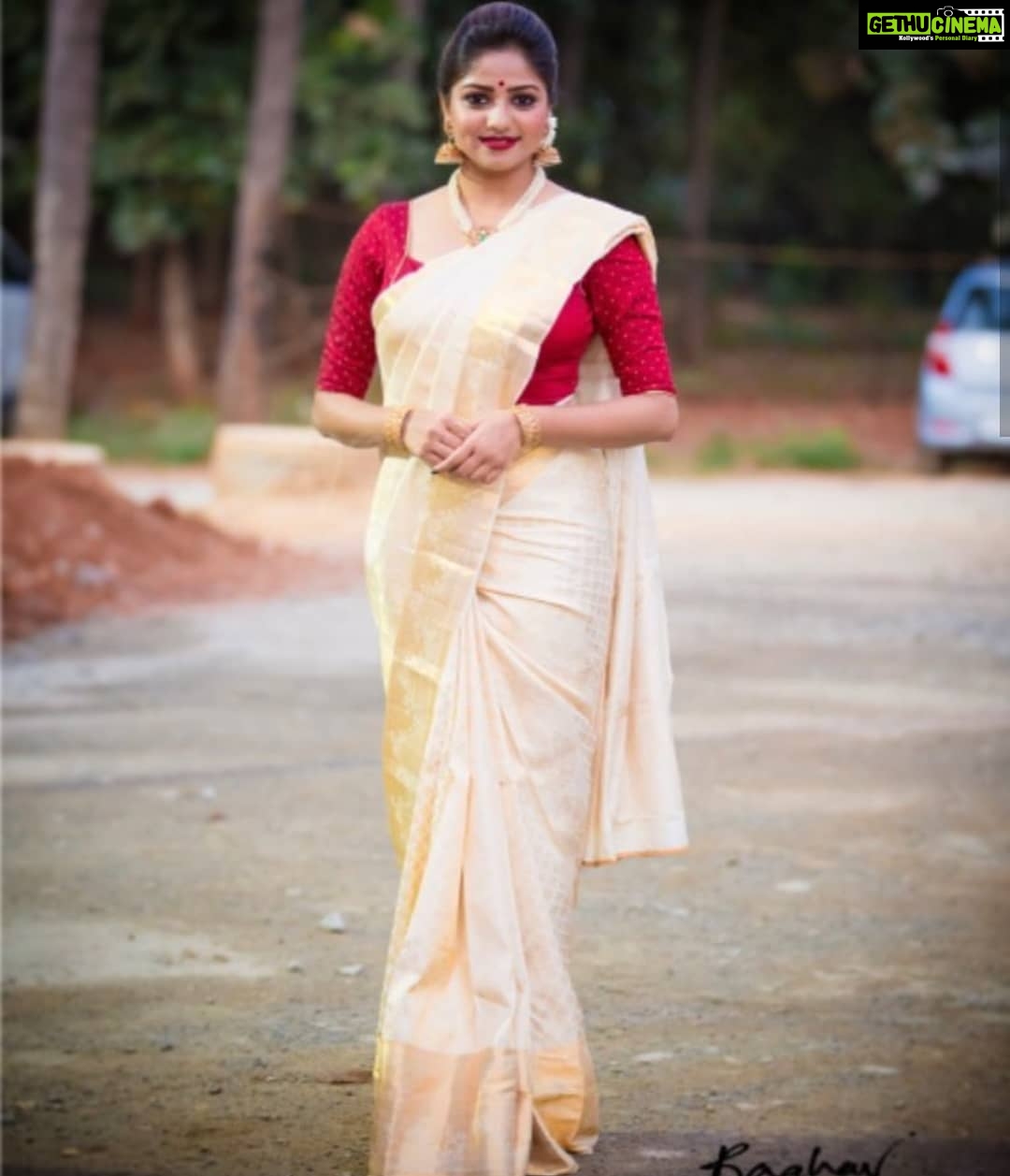Rachita Ram Instagram - Shubharathri Yellarigu π§‘π . . . . . . #sandalwoodadda #ashikarangnath #RachitaRam #kannada #sandalwoodactress #nabhanatesh #Gorgeous #SouthIndian #Karnataka #KannadaActress #Indian #payalsharma #Tollywood #TollywoodActress #sandalwood #teluguactress #Mysore #kfi #radhikakumarswamy #rashmika_mandanna #rachitaram #haripriya #amulya #ashikarangnath #pooja #kicchasudeep #yash #darshan #punithrajkumar #appu #shivarajkumar