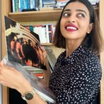 Radhika Apte Instagram – This photo pretty much sums up my recent days at home: reading books, listening to rock music and wearing the new @danielwellington Evergold watch and accessories for my indoor shoots. #danielwellington