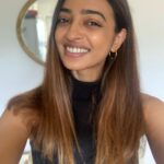 Radhika Apte Instagram - Going to take a pair of scissors and chop the length. I love how long and healthy my hair has grown. But it’s time to say goodbye! #detachment 🥴 London, United Kingdom