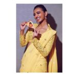 Radhika Apte Instagram - 🍕