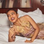 Radhika Apte Instagram – #postawards thank you emmys!! Drinking time! @irisvanherpen big thank you!! ❤️ @iemmys @netflix_in @who_wore_what_when @malihajkhan photographed by @jasonkimphoto 💋