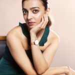 Radhika Apte Instagram - Obsessing over my @DanielWellington Classic Petite Melrose watch and the Dusty Rose bracelet. Get a benefit of 15% with my code DWXRADHIKA. Shop from your nearest Daniel Wellington store now or online from www.danielwellington.com/in