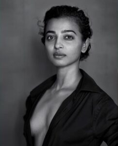 Radhika Apte Instagram - Thank you @GQ 💚 #gqwomanoftheyear #gqmanoftheyear2018 #Repost @gqindia 📷 @maxvadukul 😎 with @get_repost
・・・
The stunner, the woman who can do it all, @radhikaofficial is our #woman of the year! #gqawards