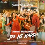 Rakul Preet Singh Instagram - No matter it’s 12 o’clock at night, no one can stop them to say - Lights. Camera. Action! Watch this BTS video of #JeeNiKarda to absorb the vibe of this fun wedding track. Tune in now - http://bit.ly/JeeNiKarda_Making @arjunkapoor @neena_gupta @thejohnabraham @aditiraohydari @sonirazdan @kumud_mishra @kanwaljit19 @divyasethshah @kaachua @tanishk_bagchi @ijassmanak @nikhitagandhiofficial @manakemusic @iamkrutimahesh #BhushanKumar @divyakhoslakumar #KrishanKumar @onlyemmay @madhubhojwani @nikkhiladvani @anuja.chauhan @amitoshnagpal @emmayentertainment @tseries.official @tseriesfilms @johnabrahament @netflix_in #sardarkagrandson