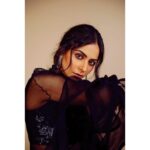 Rakul Preet Singh Instagram – Galaxy of dreams in her eyes 💜 💕