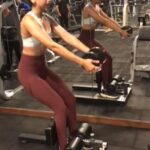 Rakul Preet Singh Instagram - Life has its ups and downs , I call it squats 😜💪🏼 @smackjil #burn #strongisthenewsexy #fitnessenthusiast