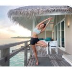 Rakul Preet Singh Instagram - Flexibility is the key to stability ❤️ #yogaeverywhere #balance