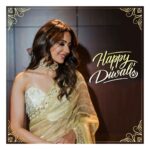 Rakul Preet Singh Instagram - Wishing all of you a very very happpy Diwali ❤️ may this Diwali being in lots of positivity, joy , happiness and light in your lives . And this Diwali let’s plz say no to crackers 🤗😊😊