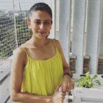 Rakul Preet Singh Instagram - Thankuuuu @samantharuthprabhuoffl for nominating me 😘❤️.. YOU ARE WHAT YOU EAT . Its such a lovely experience to watch these seeds pop out and then grow into food for our nourishment. It’s said When you grow your food it adapts according to your individual body needs. Let’s connect with nature , with ourselves . Let’s grow together #growwithme @urbankisaan