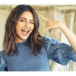 Rakul Preet Singh Instagram - Express freely without any fear !! Smile , laugh and be crazy ❤️ #happysunday