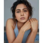 Rakul Preet Singh Instagram - All relationships are a reflection of your relationship with yourself !! So love yourself a little more and be your own reason to smile !! Happy Valentines to all you lovely people ❤️❤️