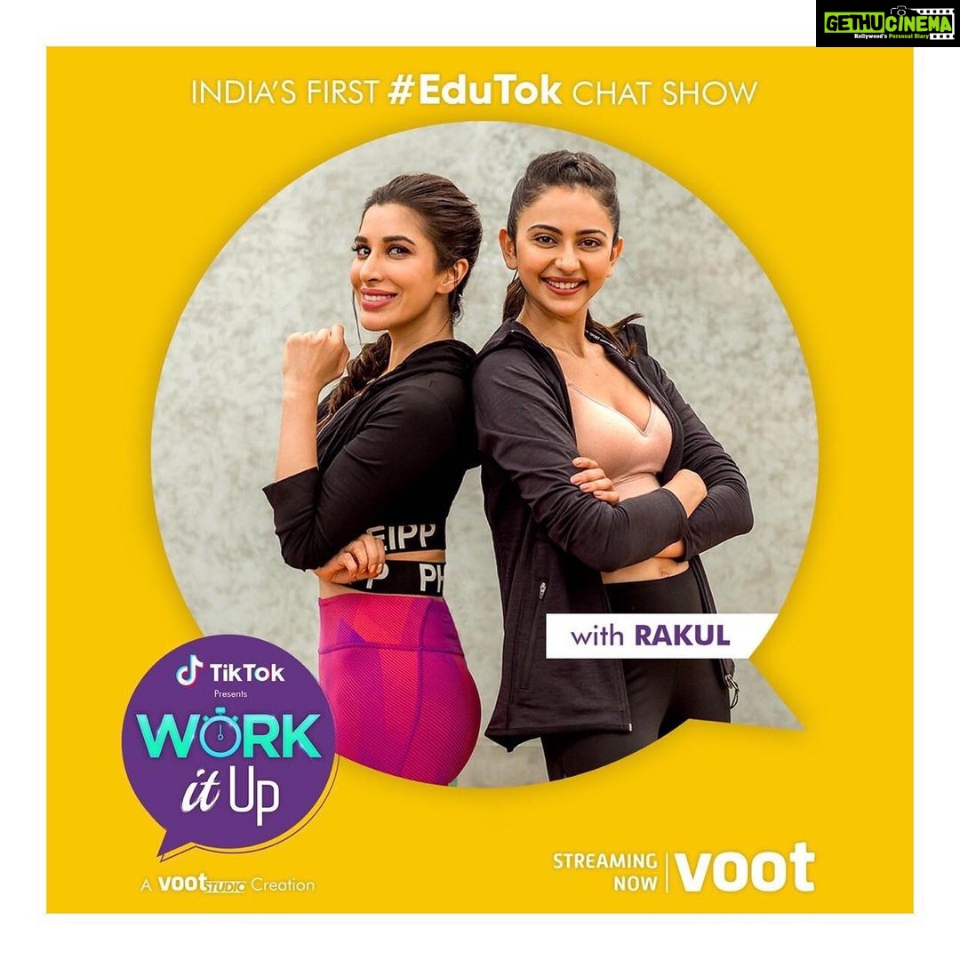 Rakul Preet Singh Instagram - Work It Up streaming now on VOOT๐ช๐ผ๐ช๐ผ @voot @indiatiktok had soooo much fun shooting this @sophiechoudry ๐@afewloosecannons #workitup #workitupwithsophie #rakulpreetsingh #rakul #fitness #fitnessgoals #norestdays #sophiefit #sophstylin #sophiechoudry location courtesy @resetlifeindia