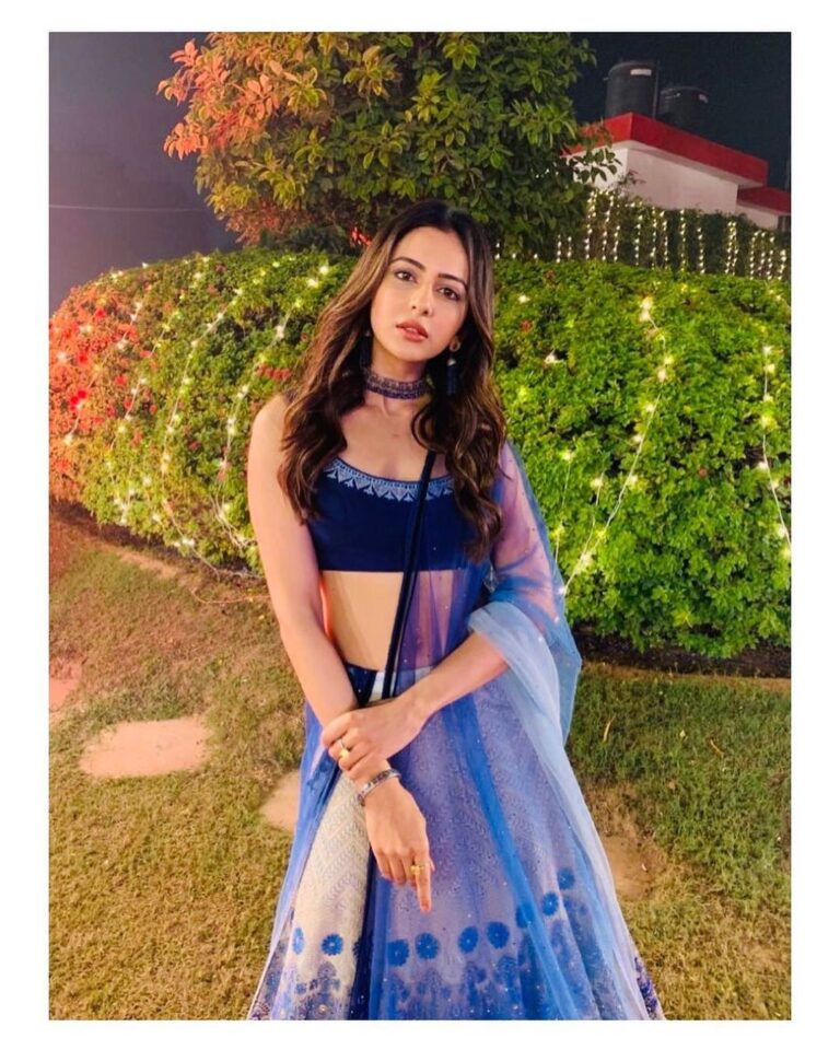 Rakul Preet Singh Instagram - Shoo away the blues by dressing in BLUE ❤️😝 love this Outfit @taruntahiliani Jewels @gems_paradise Stylist @nidhijeswani hair by @shefali_hairstylist.81