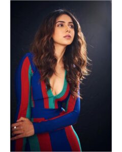 Rakul Preet Singh Instagram - Sabko hai aarzoo is #aarzoo ki 😝 @tanghavri @im__sal @aliyashaik28 #Marjaavaan trailer launch