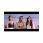 Rakul Preet Singh Instagram - The countdown is on! @dedepyaarde releases day after! For all eager viewers, catch the paid previews tomorrow 😉 Link in insta story @ajaydevgn @tabutiful #AkivAli @tseries.official @luv_films #BhushanKumar #LuvRanjan @gargankur82