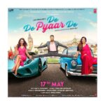 Rakul Preet Singh Instagram – Old Is Old 🙄

#DeDePyaarDeFirstLook. ❤️Super excited for @dedepyaarde releasing on 17th May!! @ajaydevgn @tabutiful #AkivAli 
@tseries.official @luv_films #BhushanKumar #LuvRanjan @gargankur82