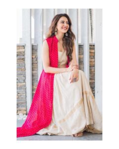 Rakul Preet Singh Instagram - In @originshyderabad @cottonsjaipur @sangeetaboochra for a book launch ! Styled by @neeraja.kona ❤️ @manogna_gollapudi 📸 - @stories_throughthelens