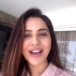 Rakul Preet Singh Instagram – Happpy women’s day to all you lovely women 😊 remember we are strong and we are priceless ❤️ also don’t forget to witness the power, Captain Marvel releasing today .. @marvel_india